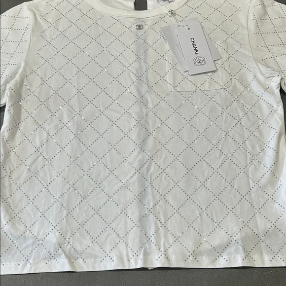 CHANEL White Rhinestone Diamond Pattern Top, size 38/8. NWT. LUXURY - Picture 5 of 10